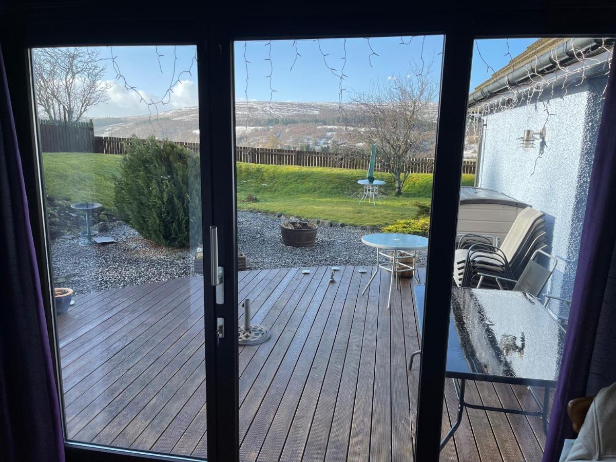Lindas Retreats Self Catering Accommodation 1 Bedroom Cottage Or 3 Bedroom House Tomintoul Exterior photo