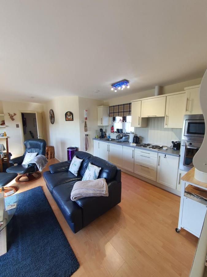 Lindas Retreats Self Catering Accommodation 1 Bedroom Cottage Or 3 Bedroom House Tomintoul Exterior photo